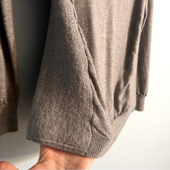 Ellen Tracy 100% Extra Fine Merino Wool Cowl Neck Split Open Back Sweater Sz S - Picture 9 of 11